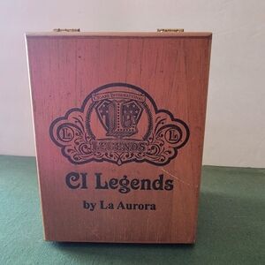 CI Legends Wooden Cigar Box